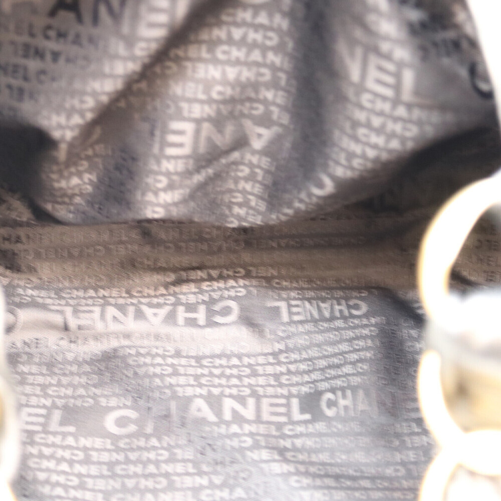 CHANEL Olsen Small Hobo Bag Shoulder Bag, Black with Gold Hardware, Lambskin ... - Picture 9 of 10